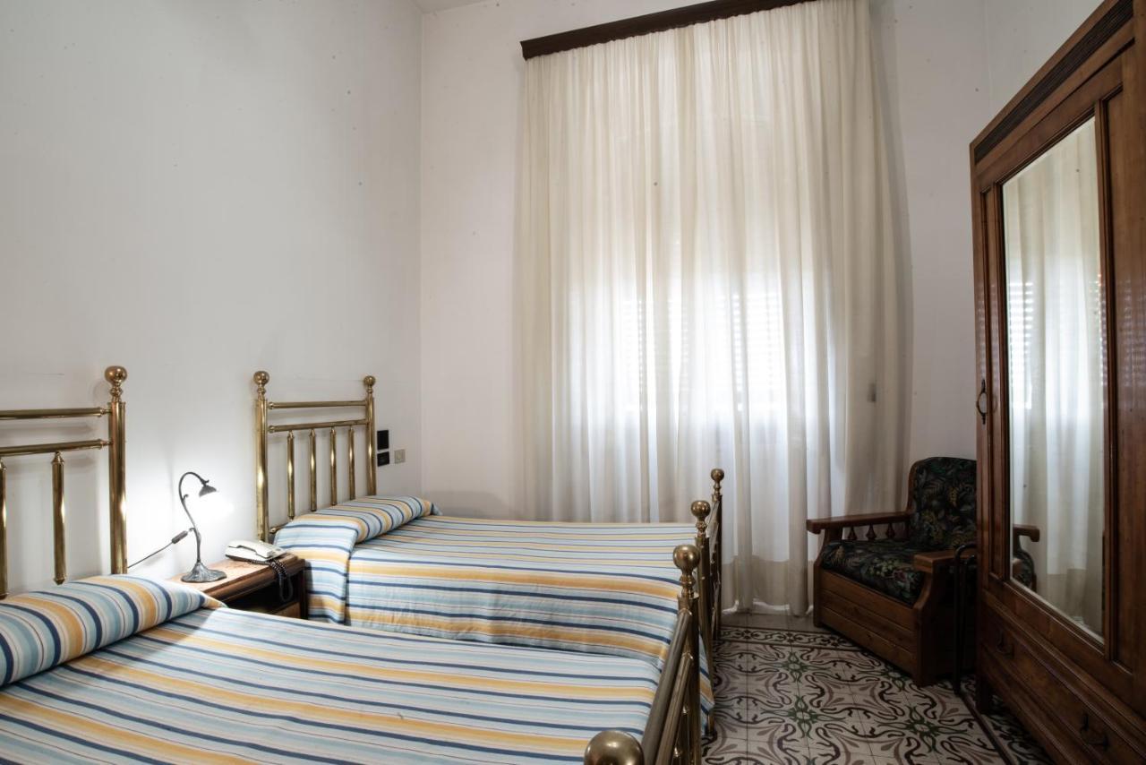 Hotel Aer Bj Vittoria Κάλιαρι Εξωτερικό φωτογραφία