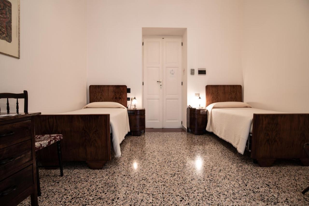 Hotel Aer Bj Vittoria Κάλιαρι Εξωτερικό φωτογραφία