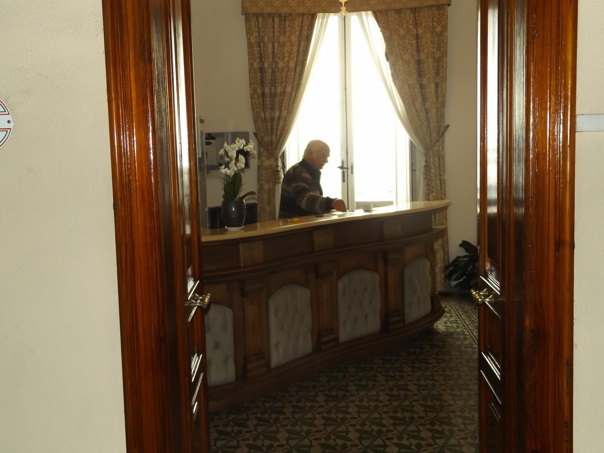 Hotel Aer Bj Vittoria Κάλιαρι Εξωτερικό φωτογραφία